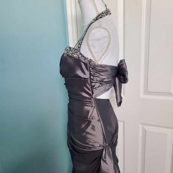NWT Designer Grey Gown - Picture 7 of 9
